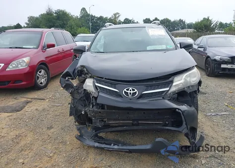 2013 Toyota Rav4 Le z USA, uszkodzony, nr VIN 2T3BFREV0DW102061